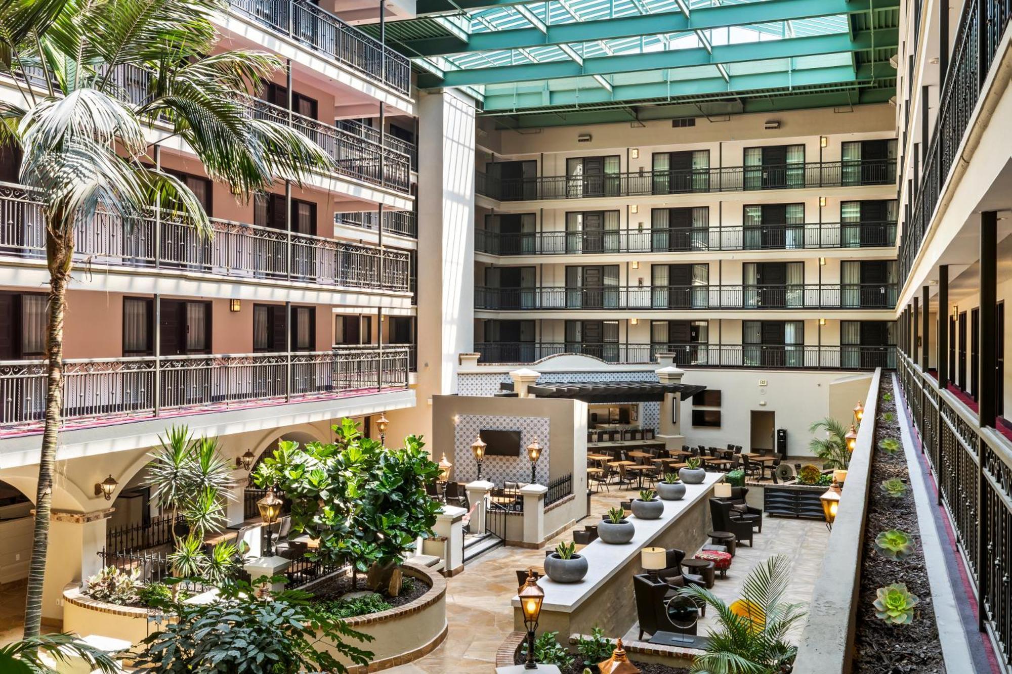 Embassy Suites By Hilton Los Angeles International Airport South Эль-Сегундо Экстерьер фото